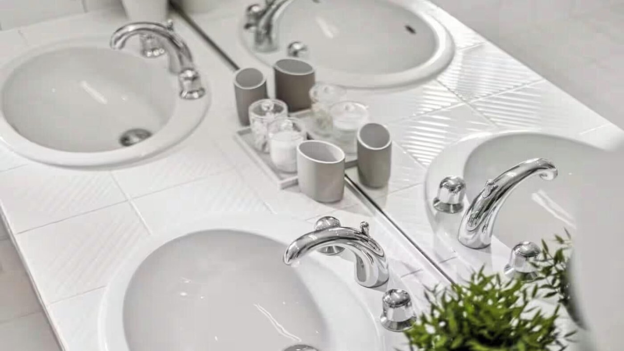 Photo of Bathroom in Hochschulen