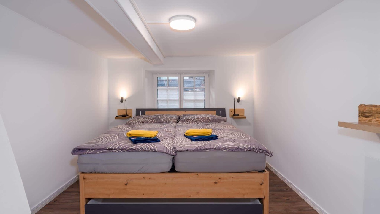 Photo of Bedroom in Naefels