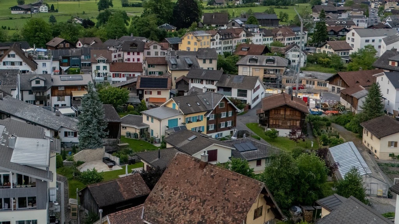 Photo of Others in Naefels