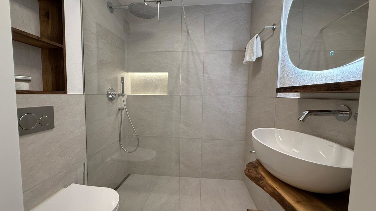 Photo of Bathroom in Arosa
