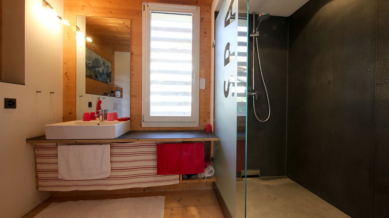 Photo of Bathroom in Pany