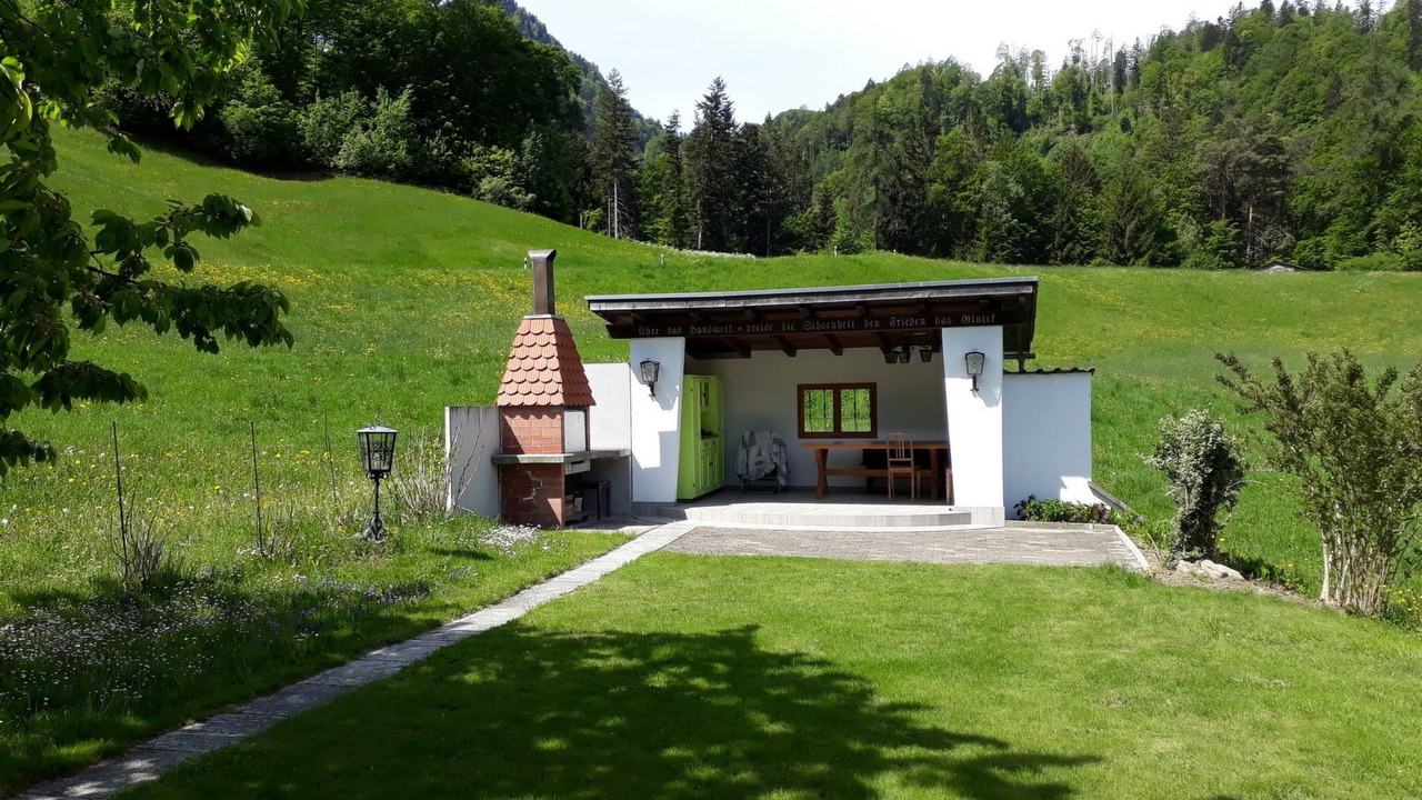 Photo of Others in Grusch