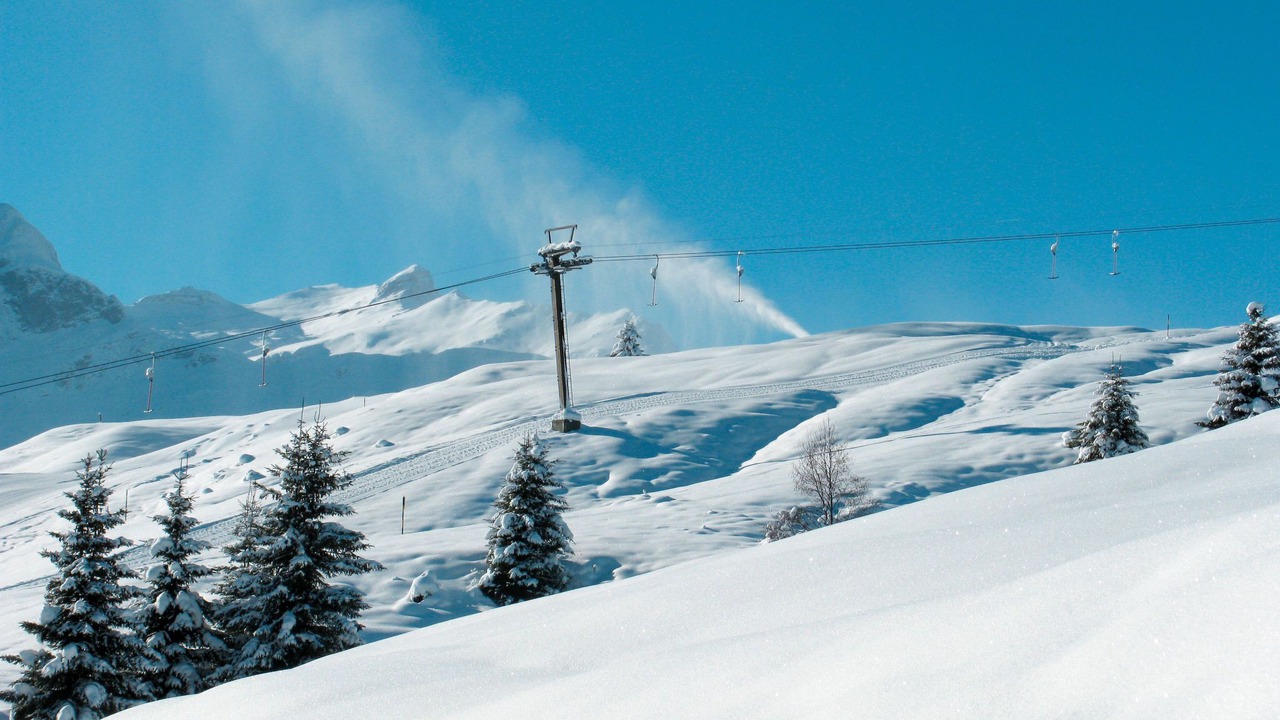 Photo of Others in Oberurmein