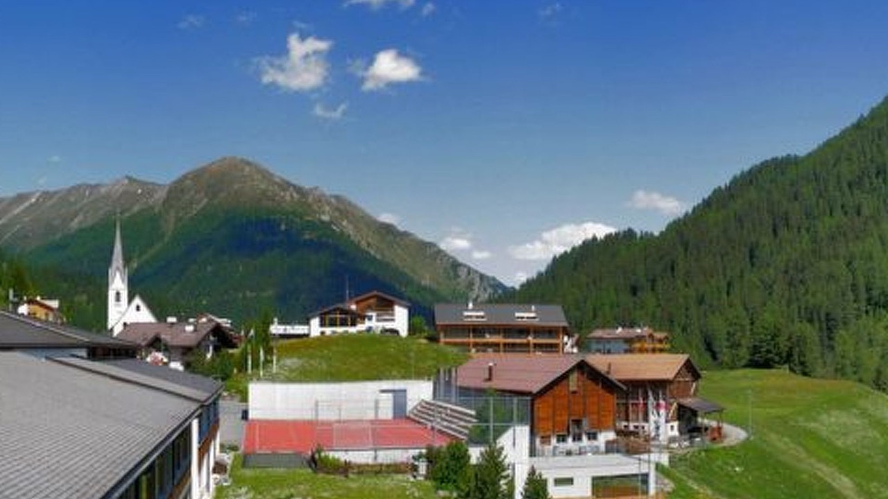 Photo of Others in Ravaisch