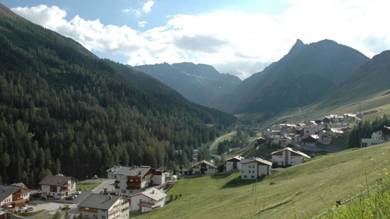 Photo of Others in Ravaisch