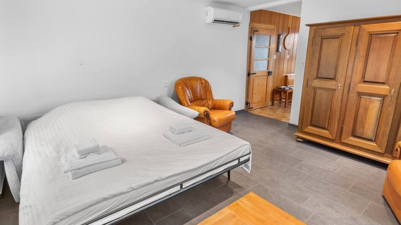 Photo of Bedroom in Cudrefin