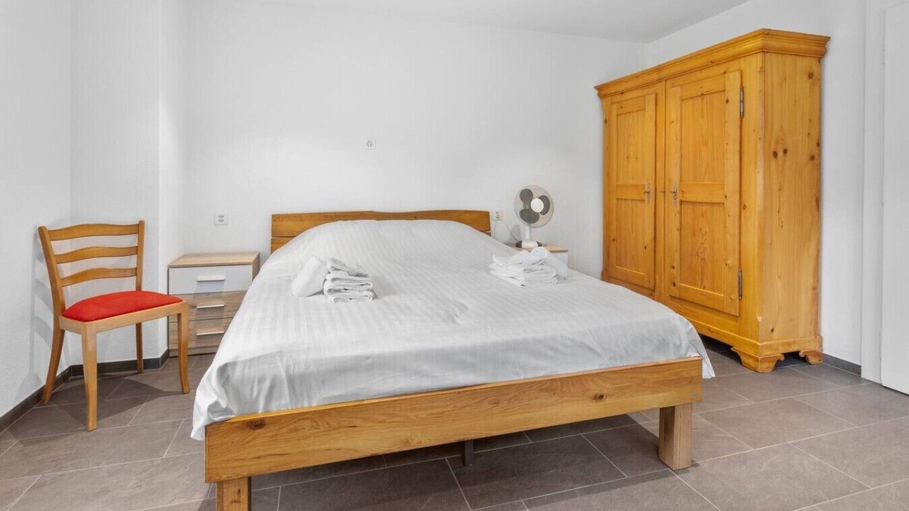 Photo of Bedroom in Cudrefin