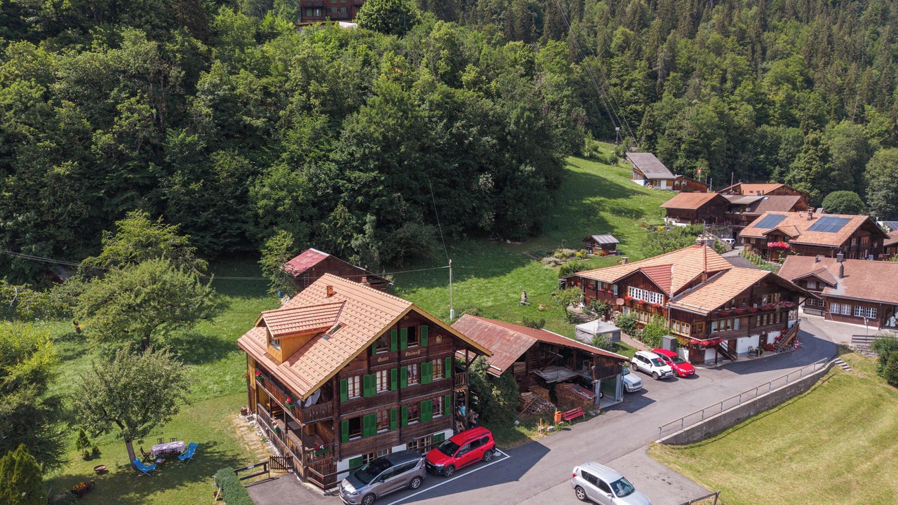 Photo of Others in Isenfluh