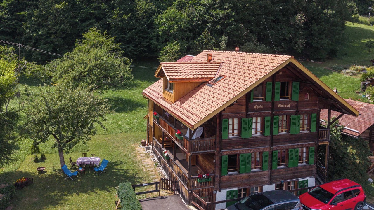 Photo of Others in Isenfluh