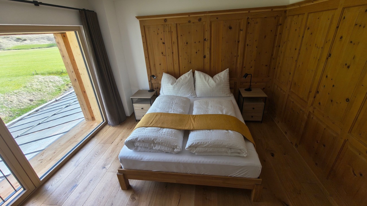 Photo of Bedroom in Tschierv