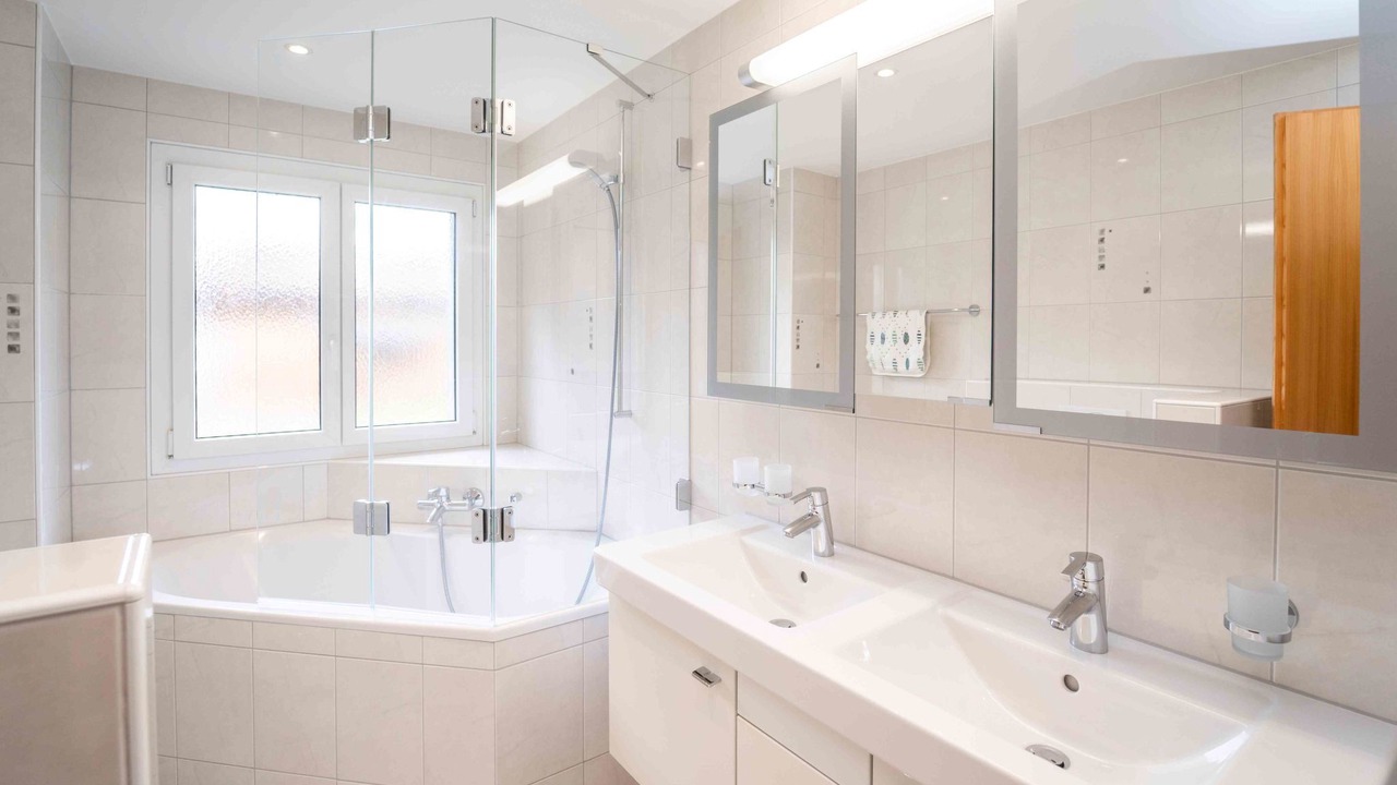 Photo of Bathroom in Sedrun