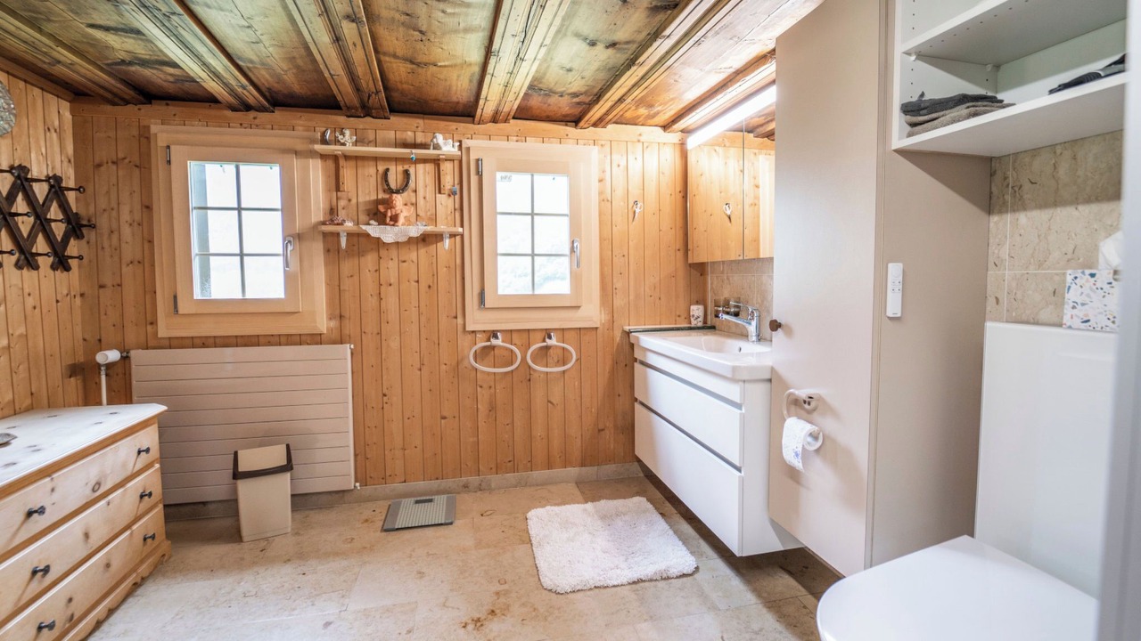 Photo of Bathroom in Lumnezia
