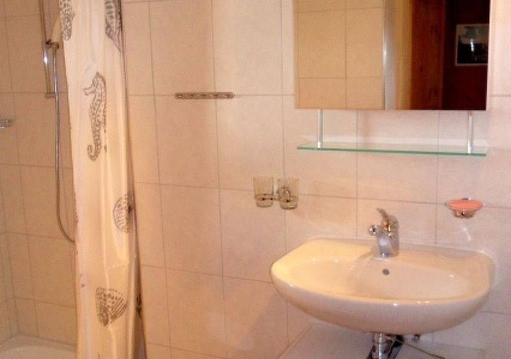 Photo of Bathroom in Ascharina