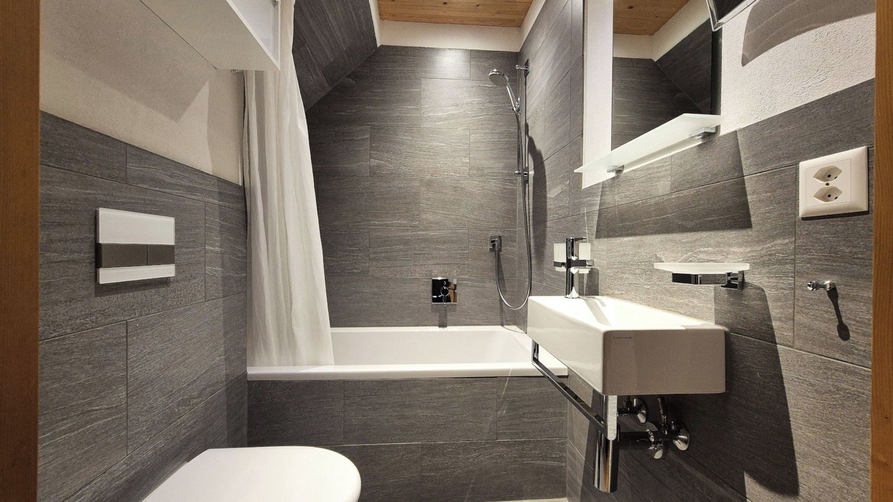 Photo of Bathroom in Tenna