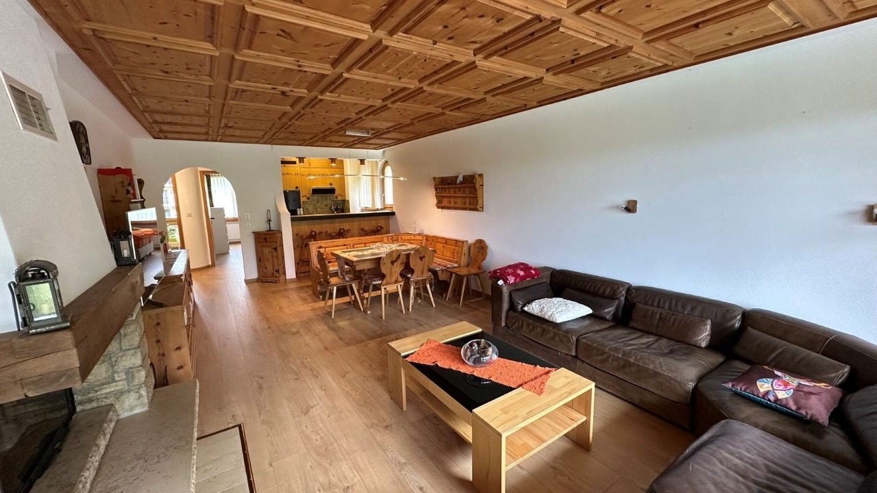 Photo of Livingroom in Surcuolm