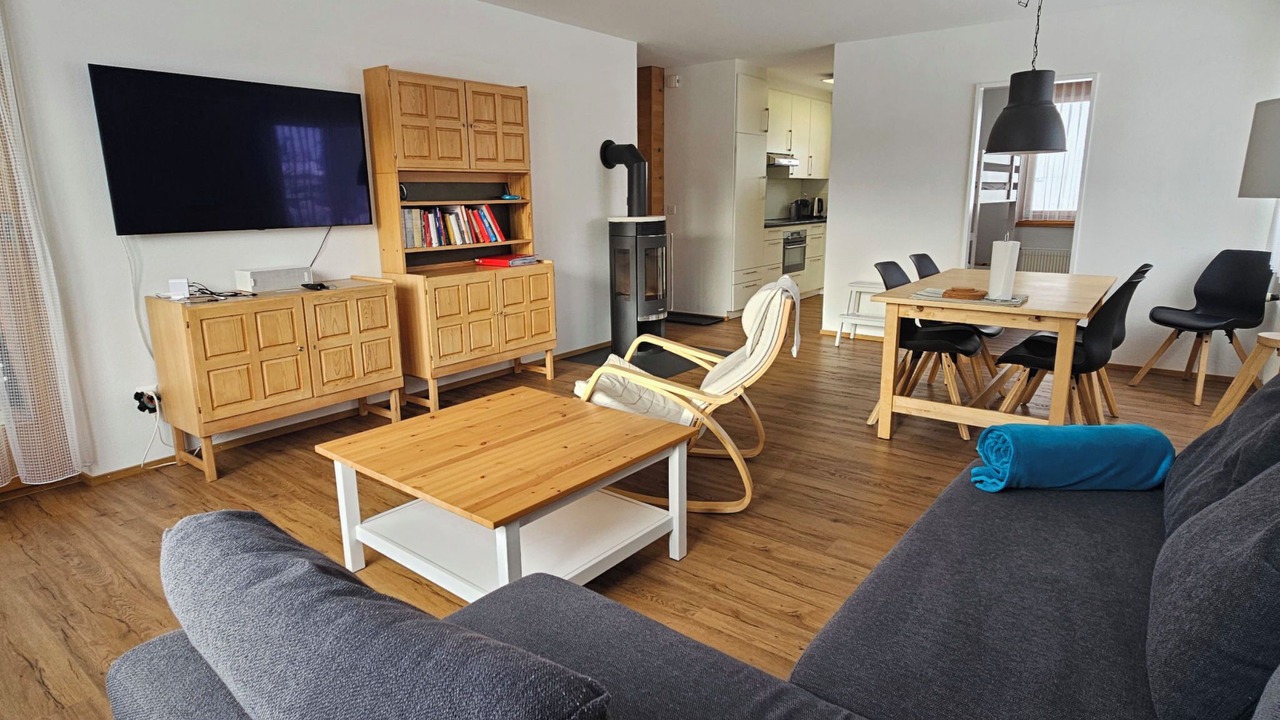 Photo of Livingroom in Tavanasa