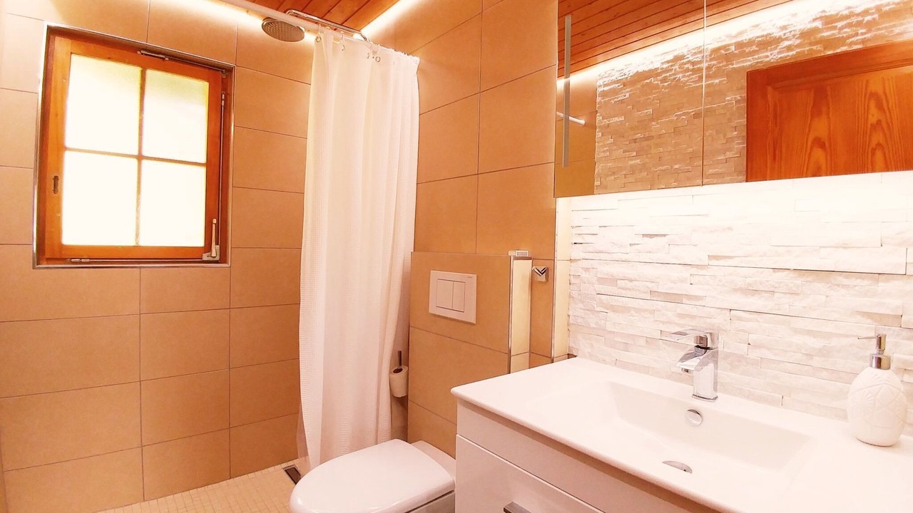 Photo of Bathroom in Sedrun