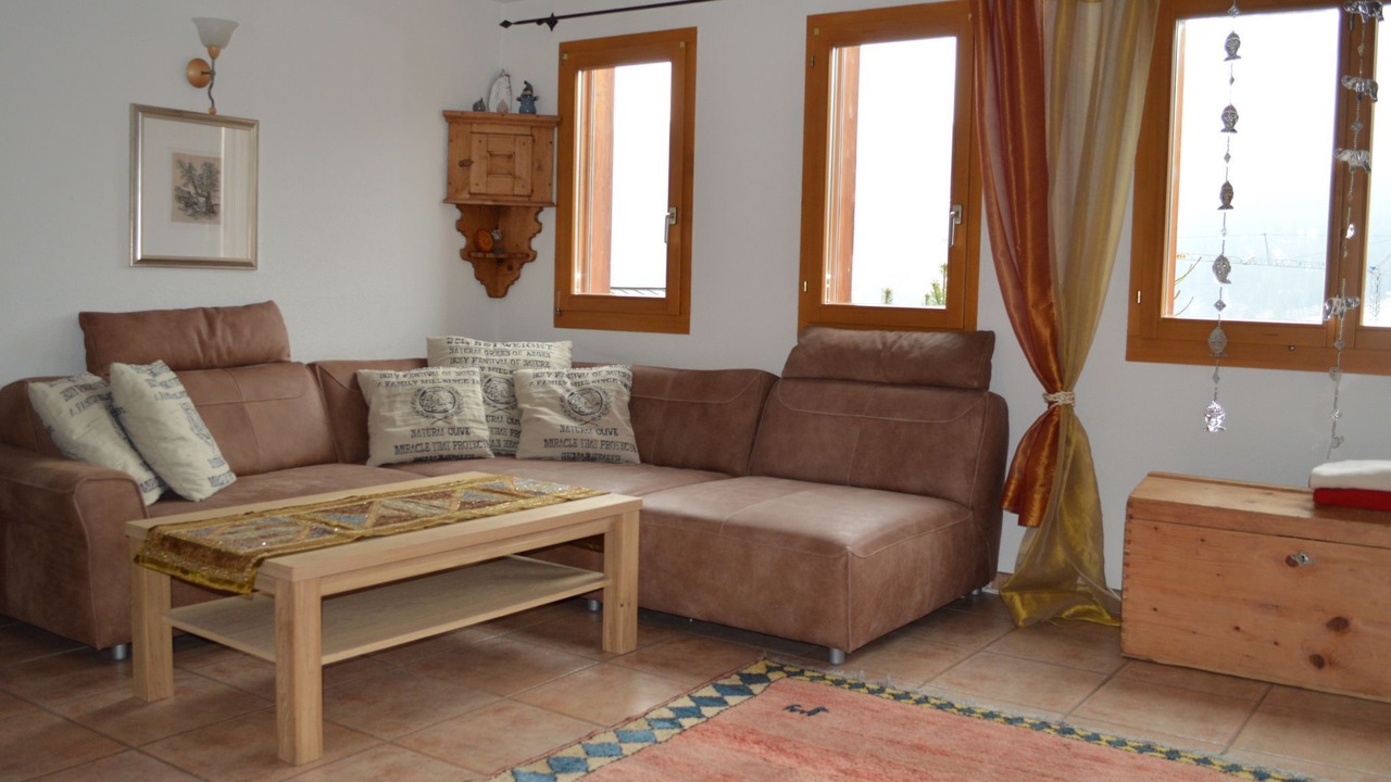 Photo of Livingroom in Sedrun