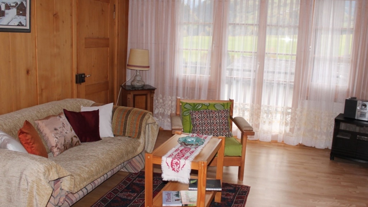 Photo of Livingroom in Disentis