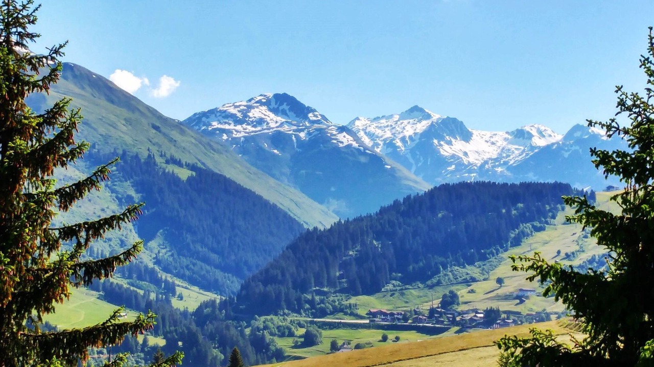 Photo of Others in Sedrun