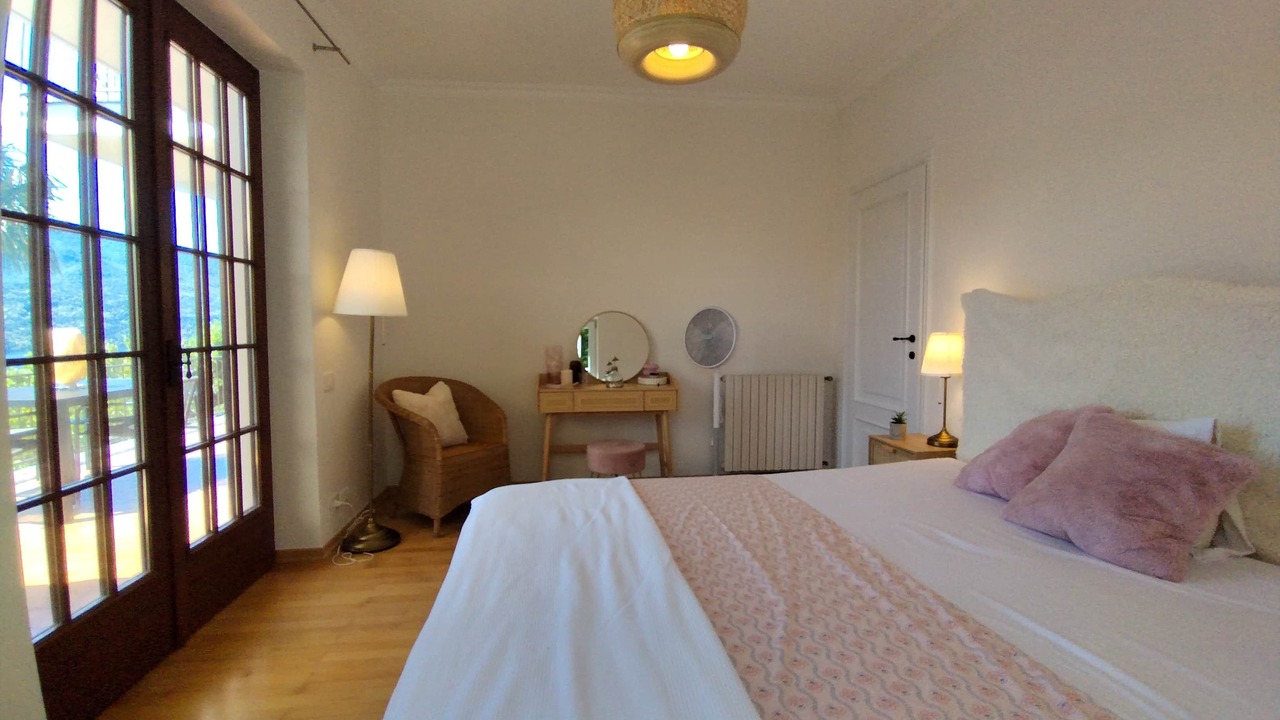 Photo of Bedroom in Miasino