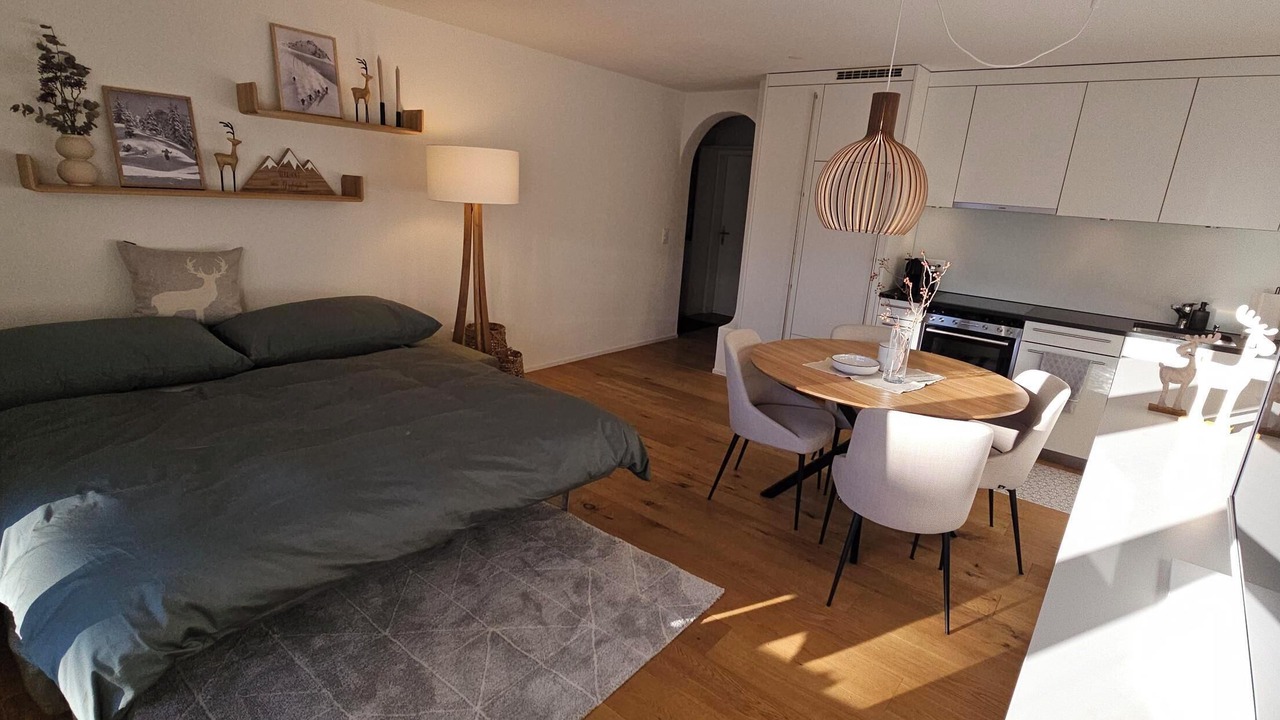 Photo of Bedroom in Valbella