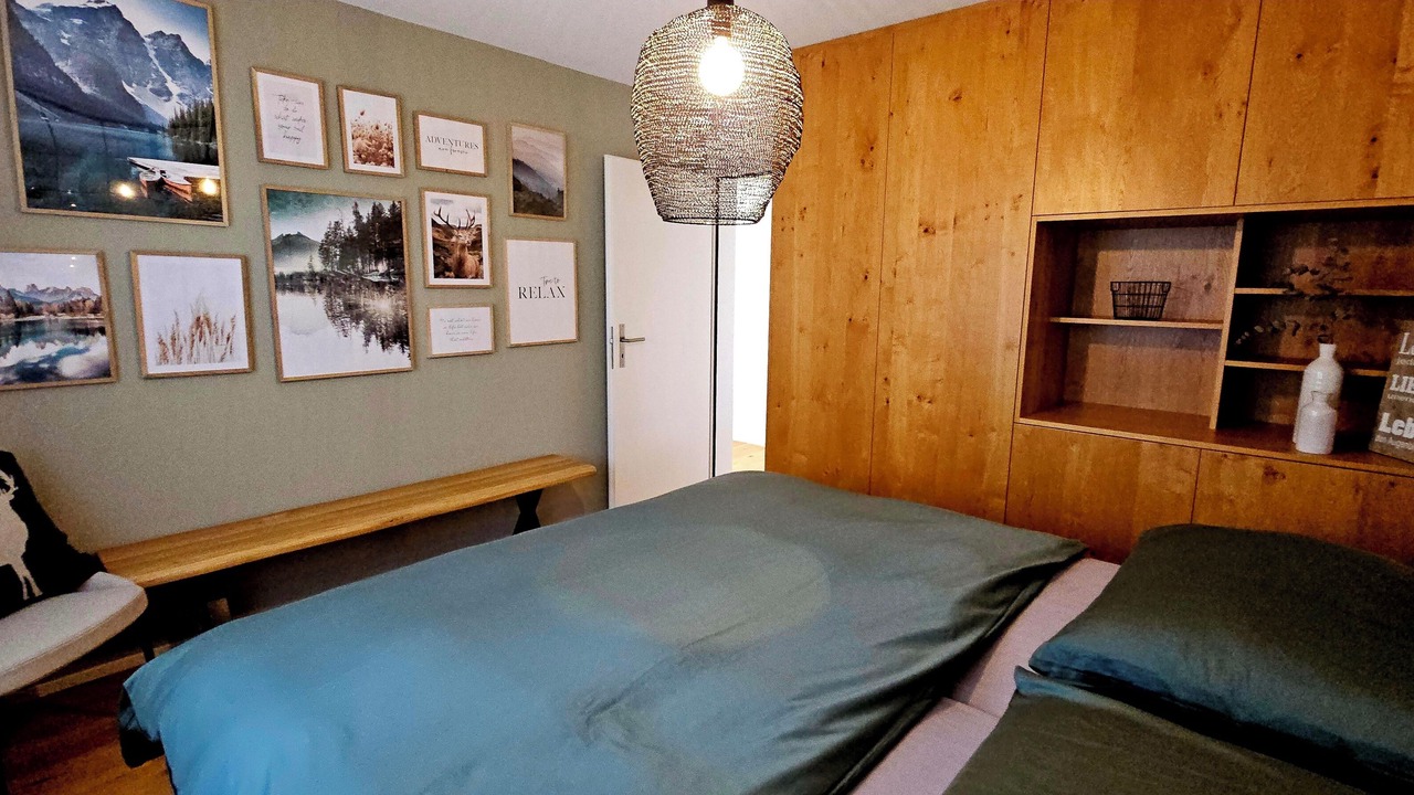 Photo of Bedroom in Valbella