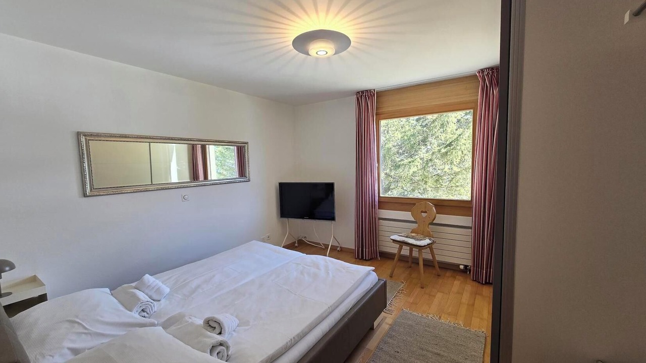 Photo of Bedroom in Valbella