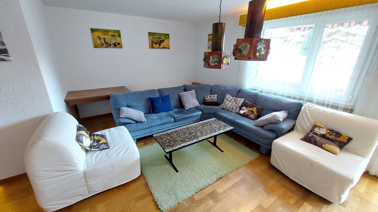 Photo of Livingroom in Taesch