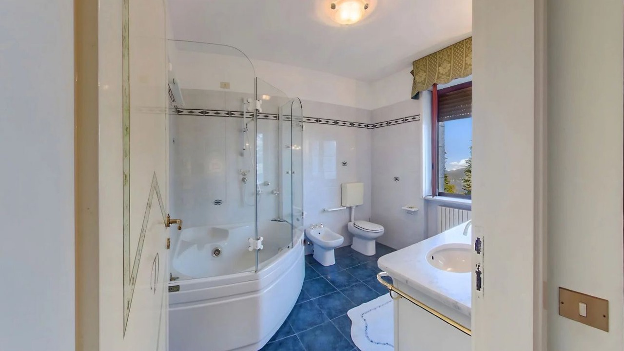 Photo of Bathroom in Stresa