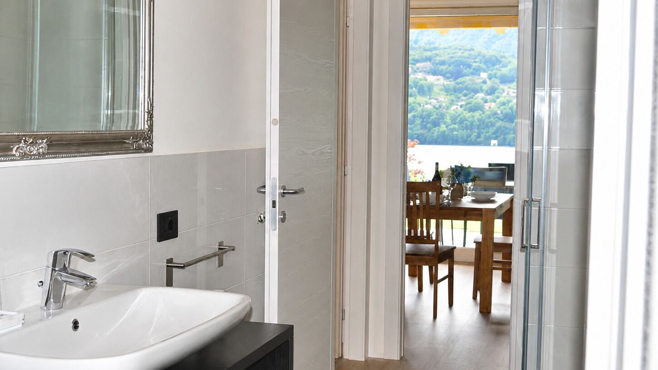 Photo of Bathroom in Agrano