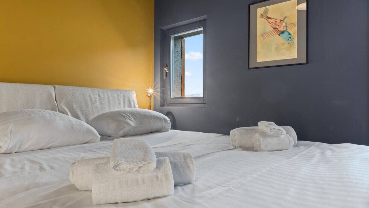 Photo of Bedroom in Troistorrents