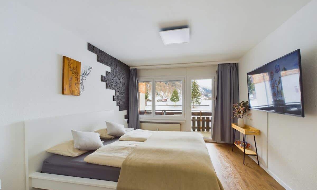 Photo of Bedroom in Taesch