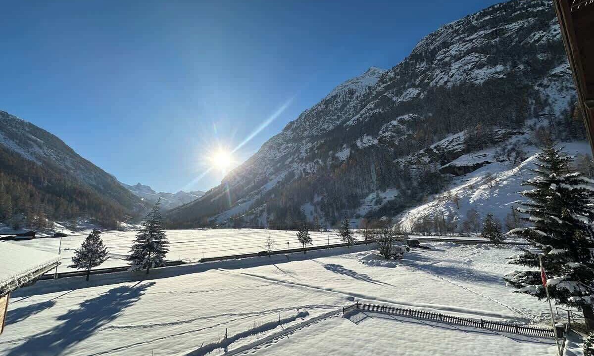 Photo of Others in Taesch