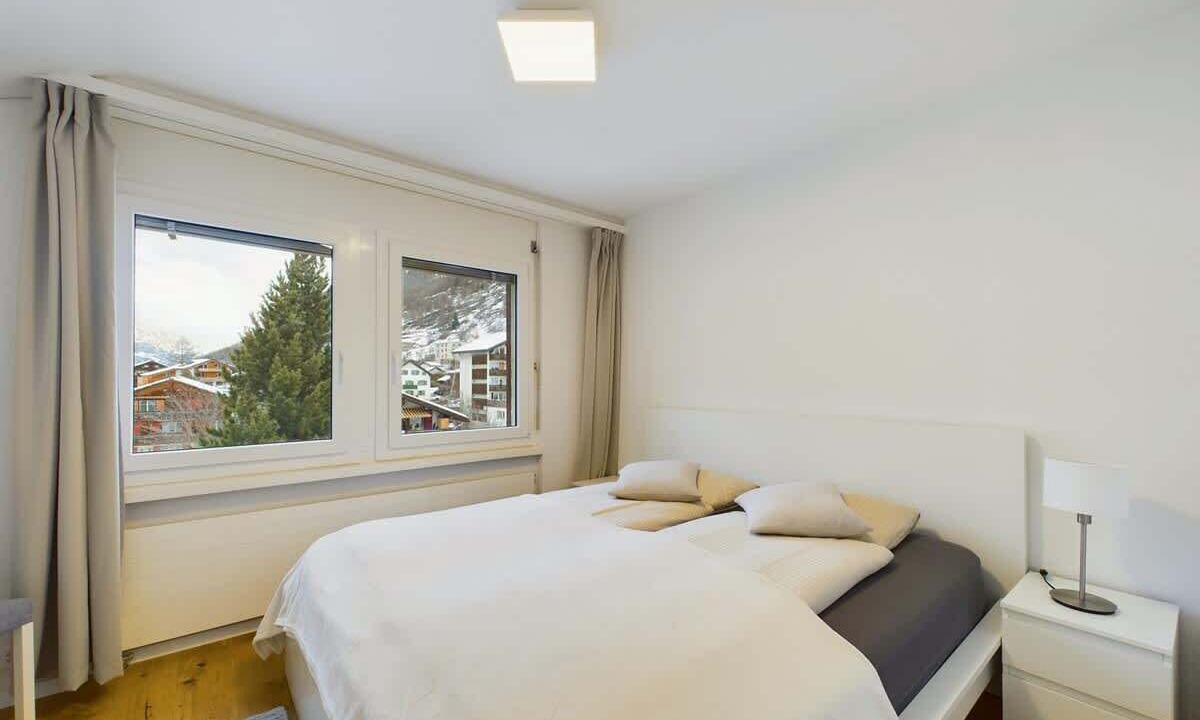 Photo of Bedroom in Taesch