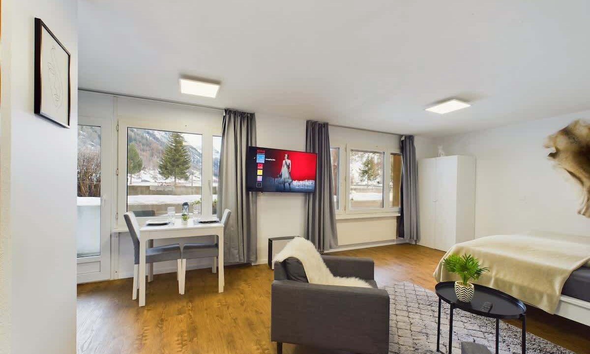 Photo of Livingroom in Taesch