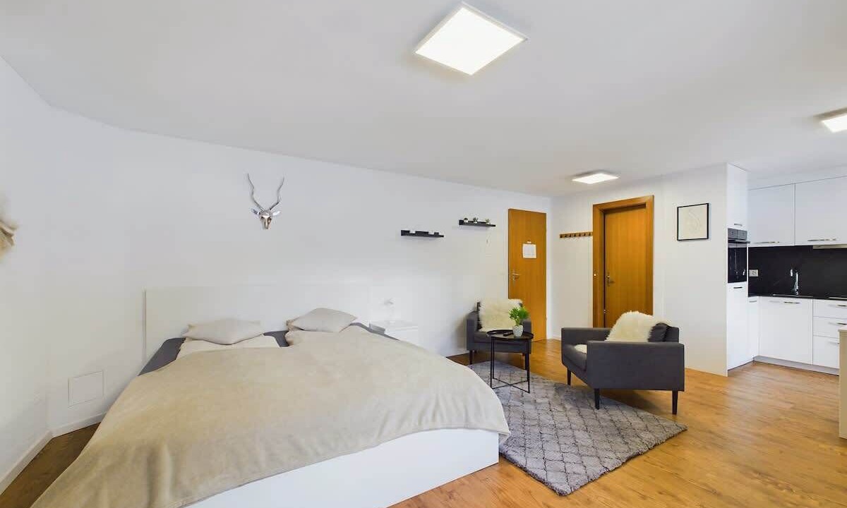 Photo of Bedroom in Taesch