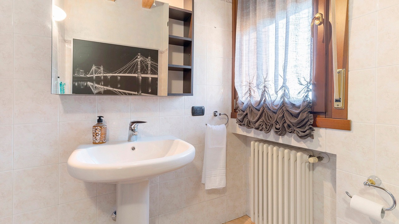 Photo of Bathroom in Castelnuovo del Garda