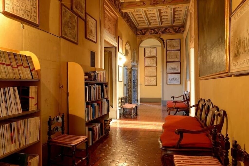 Photo of Others in Varese