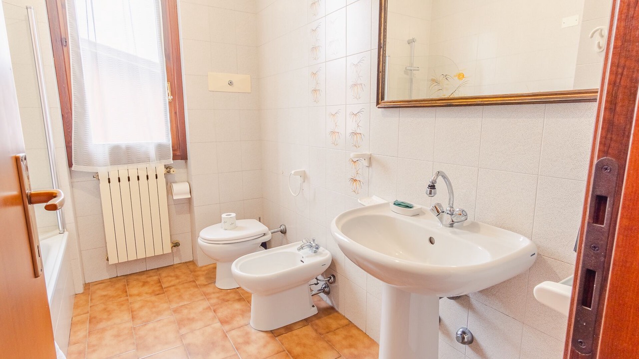 Photo of Bathroom in Desenzano del Garda
