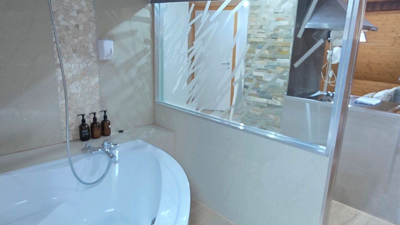 Photo of Bathroom in Sihlfeld