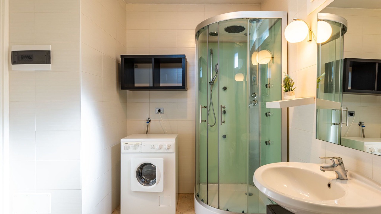Photo of Bathroom in Moltrasio