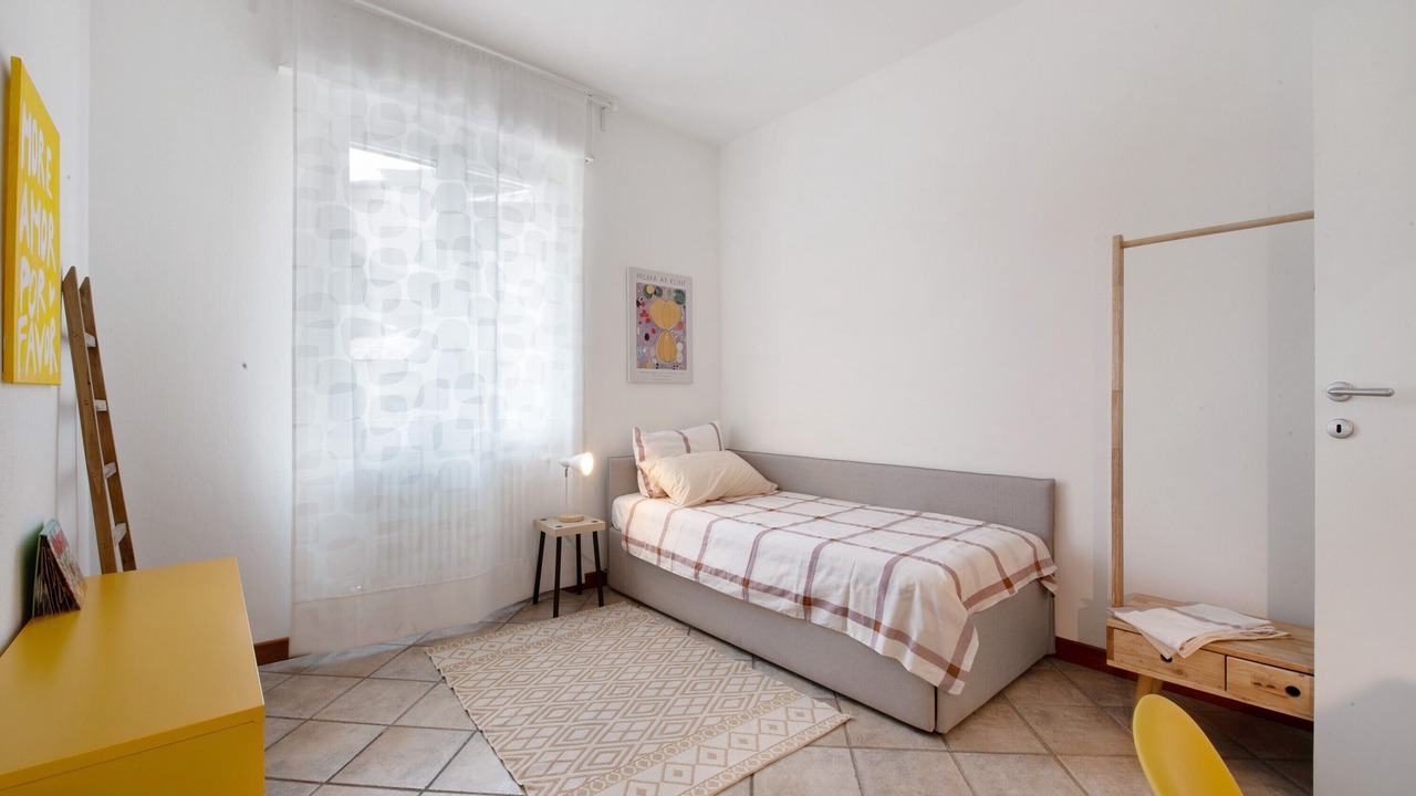 Photo of Bedroom in Mandello del Lario