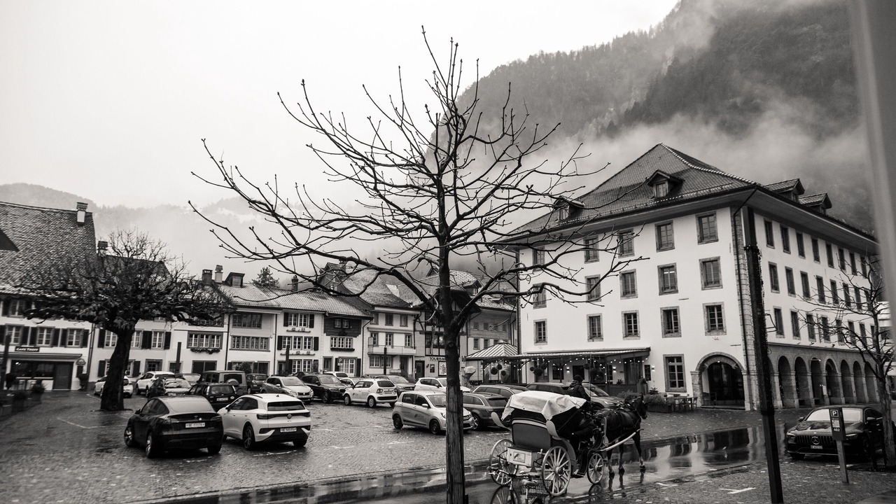 Photo of Others in Unterseen