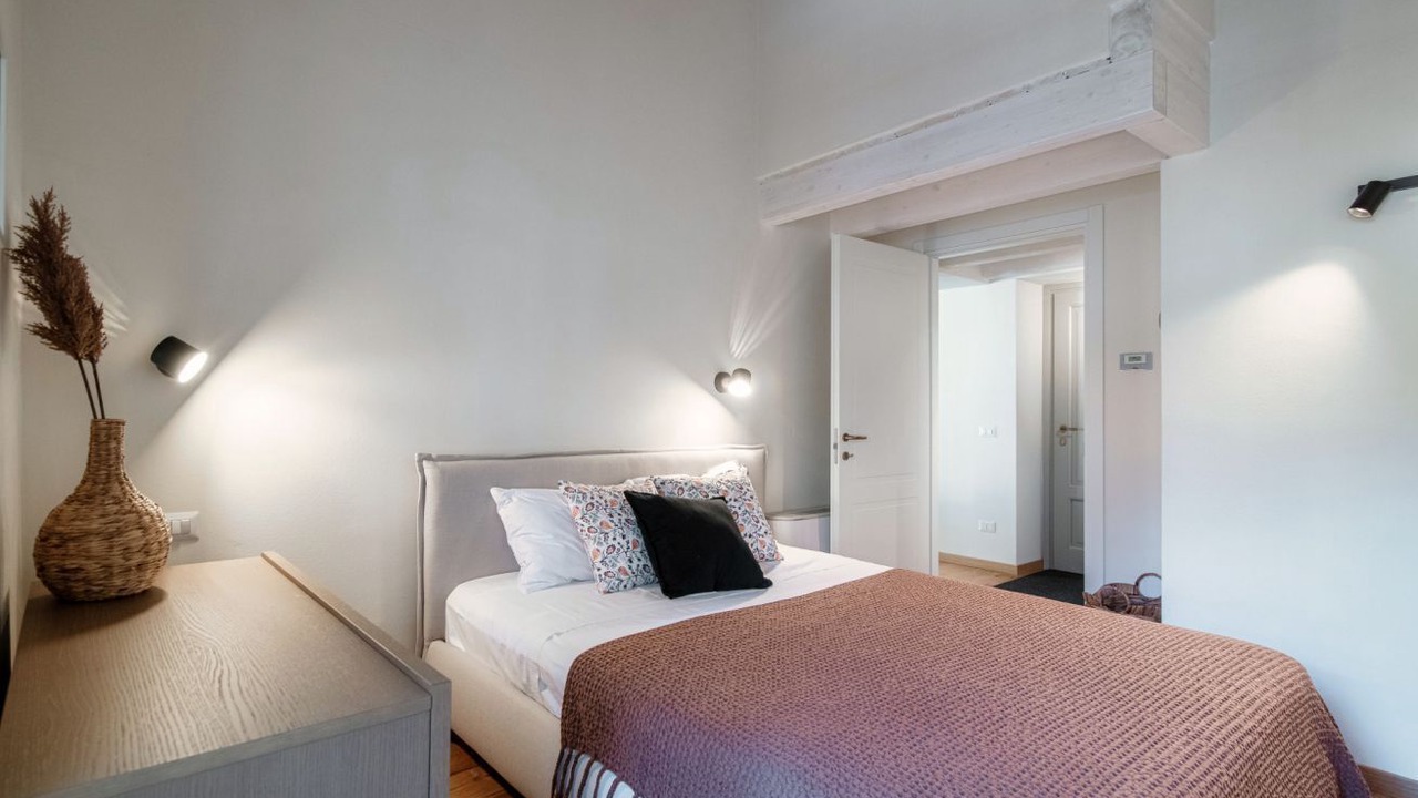Photo of Bedroom in Menaggio