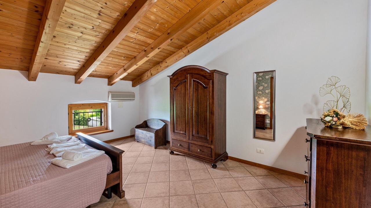 Photo of Bedroom in Montioni
