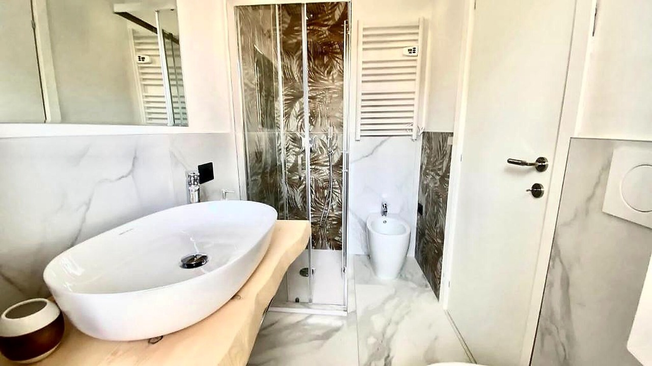 Photo of Bathroom in Monza