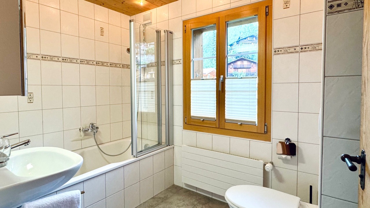 Photo of Bathroom in Wengen