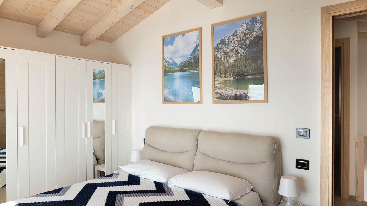 Photo of Bedroom in Plassi