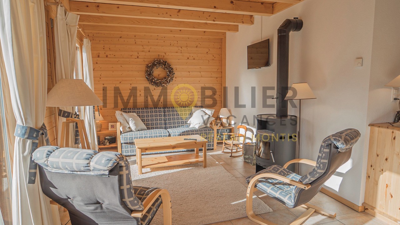 Photo of Livingroom in St. Luc